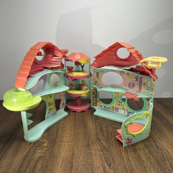 LPS - Biggest Littlest Pet Shop Playset - Foldable House - 2005 - Hasbro - Picture 9 of 15